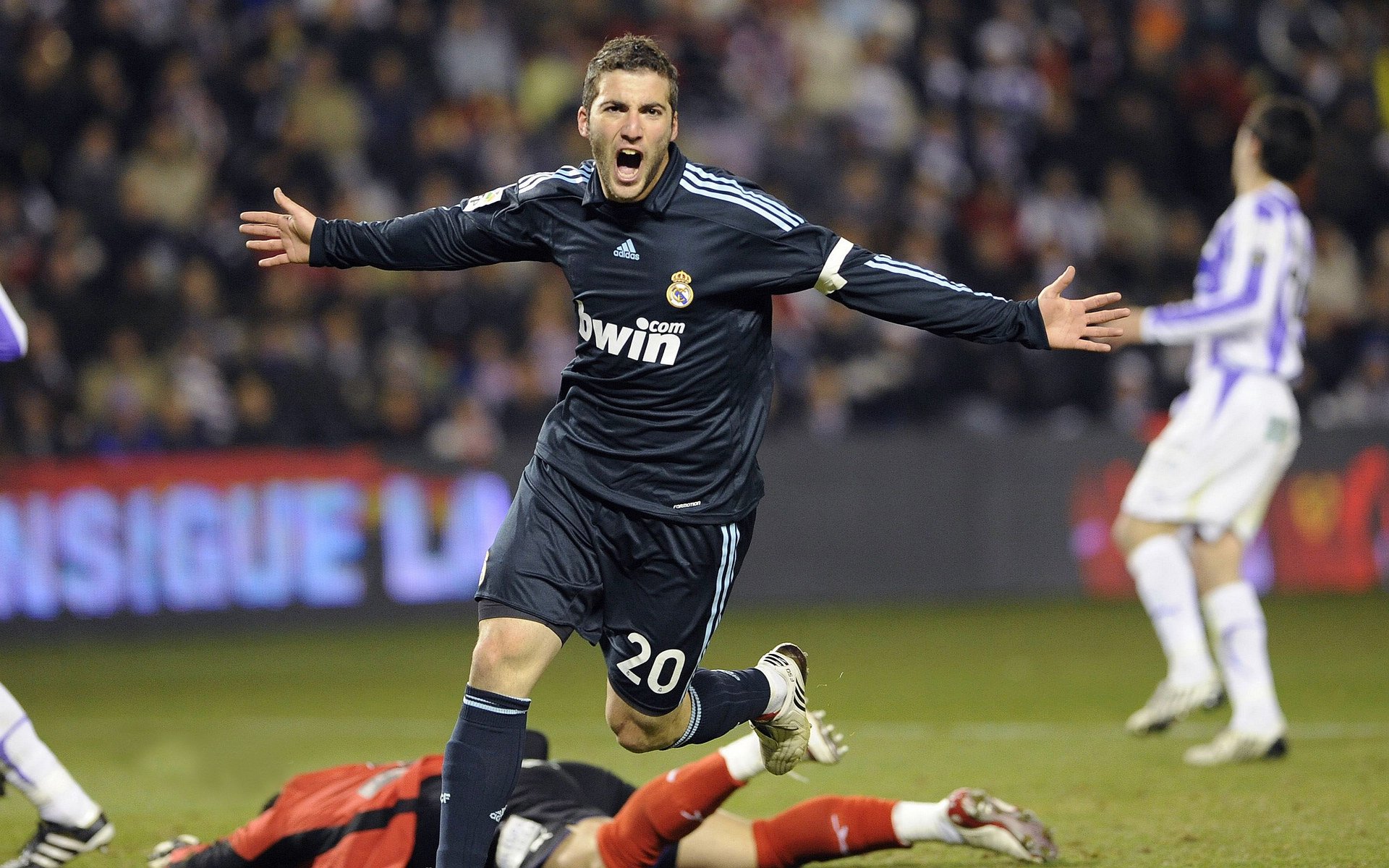 史上最年轻“欧冠金靴”得主揭秘，最年轻的欧冠金靴